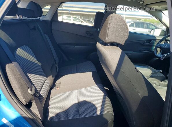 KM8K22AA2LU511465 2020 HYUNDAI KONA Blue უკანა სალონის ხედი