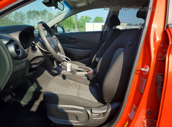 KM8K22AA5KU312232 2019 HYUNDAI KONA Orange Вид салону спереду
