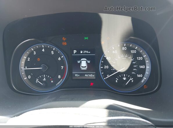 KM8K22AA7LU493433 2020 HYUNDAI KONA Gray Vista de los asientos traseros