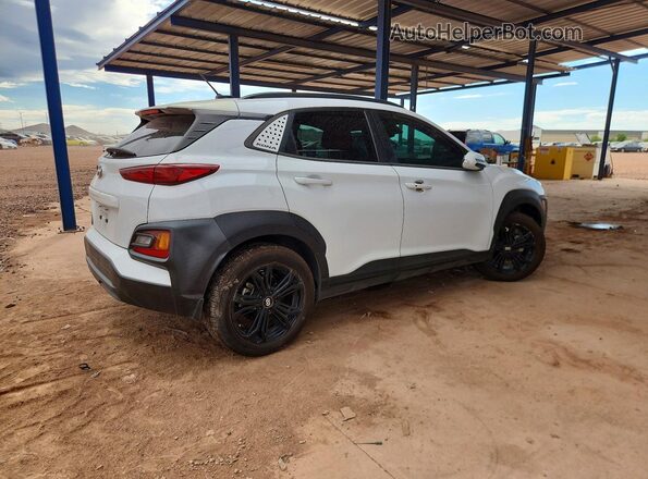 KM8K22AA7MU657684 2021 HYUNDAI KONA White Rear right
