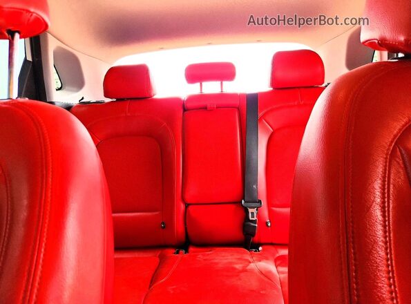 KM8K22AA7MU657684 2021 HYUNDAI KONA White Rear seats view