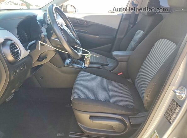KM8K22AA8KU192037 2019 HYUNDAI KONA Gray Vista interior delantera