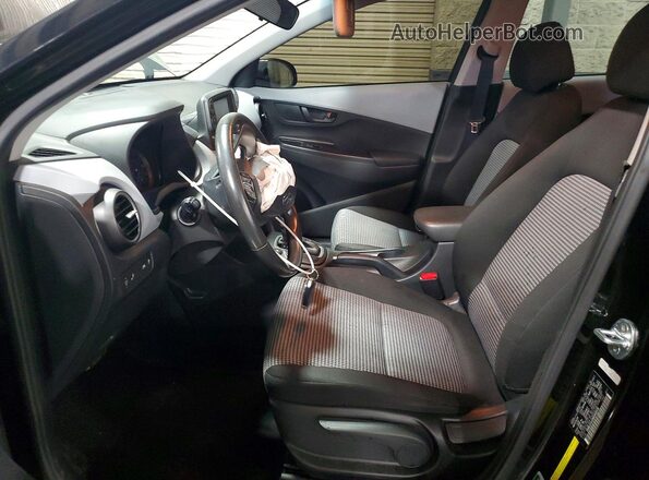 KM8K22AA8MU600538 2021 HYUNDAI KONA Black Սալոնի դիմացի տեսք