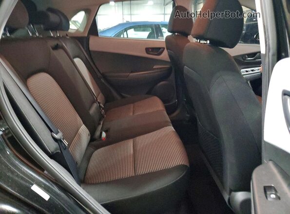 KM8K22AA8MU600538 2021 HYUNDAI KONA Black Սալոնի հետևի տեսք
