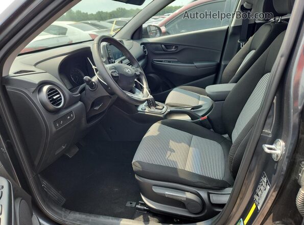 KM8K22AA9MU688189 2021 HYUNDAI KONA Серый Вид салона спереди