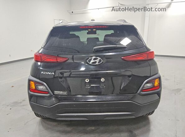 KM8K22AAXMU613971 2021 HYUNDAI KONA Black უკანა ხედი
