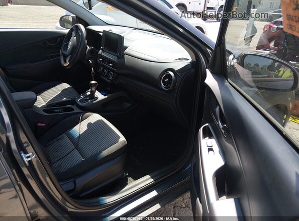 KM8K22AB5NU878243 2022 HYUNDAI KONA Gray Вид салону спереду
