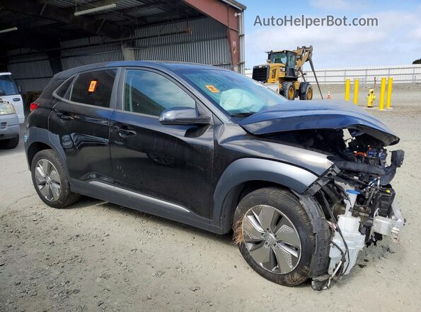 KM8K23AG4MU133239 2021 HYUNDAI KONA Black Front right