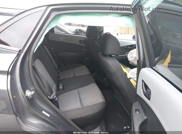 KM8K2CAA2JU170877 2018 HYUNDAI KONA Gray Вид наклейки з VIN-кодом