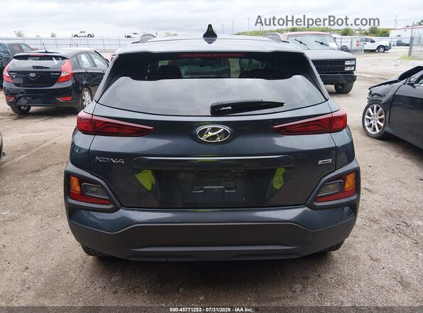 KM8K2CAA2JU170877 2018 HYUNDAI KONA Gray 