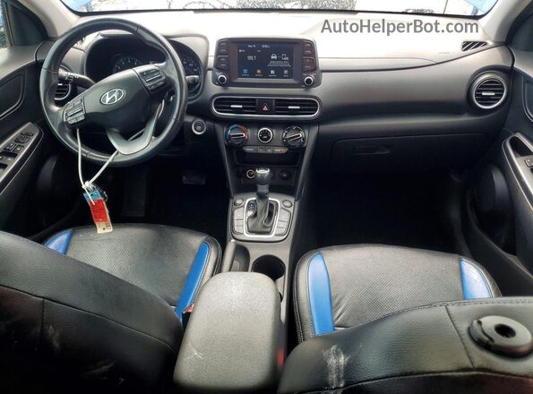 KM8K2CAA4JU177152 2018 HYUNDAI KONA Blue Widok deski rozdzielczej