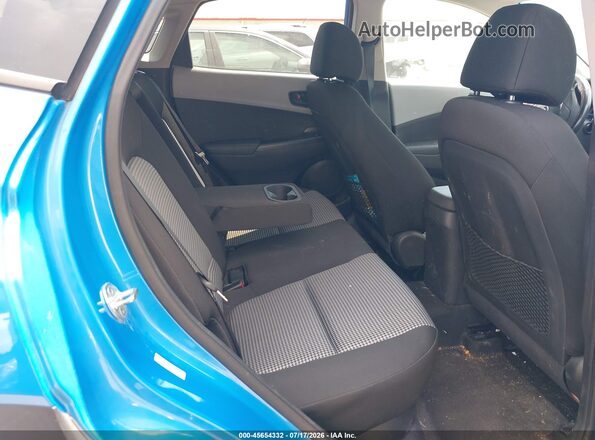 KM8K2CAA6LU473714 2020 HYUNDAI KONA Blue Widok naklejki z numerem VIN