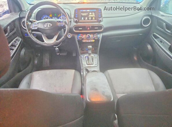 KM8K2CAA9LU479295 2020 HYUNDAI KONA Blue Առջևի վահանակի տեսք