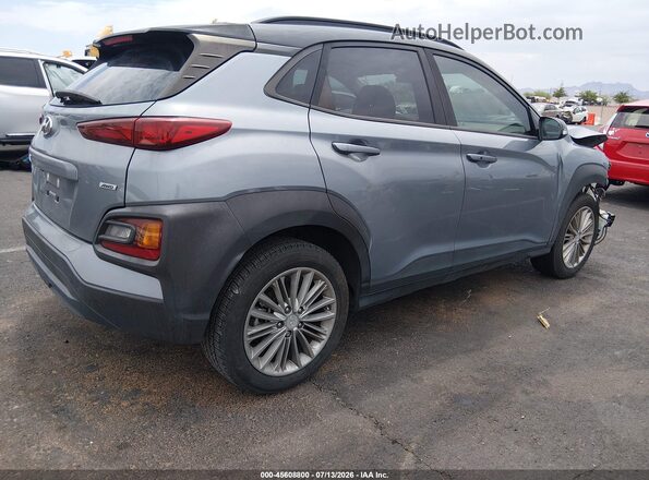 KM8K2CAAXJU120955 2018 HYUNDAI KONA Light Blue Trasero derecho