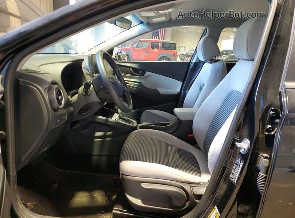 KM8K2CAB1PU058587 2023 HYUNDAI KONA Black წინა სალონის ხედი