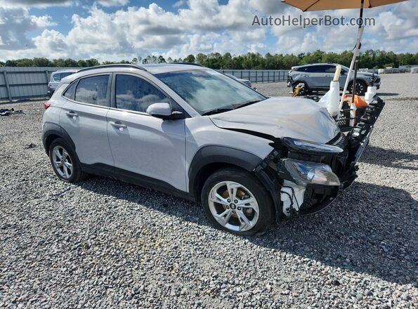KM8K32AB1PU962091 2023 HYUNDAI KONA Gray Delantero derecho