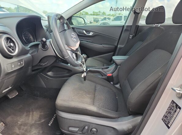 KM8K32AB1PU962091 2023 HYUNDAI KONA Gray Vista interior delantera