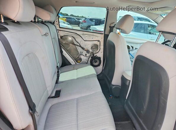 KM8K32AB9NU769104 2022 HYUNDAI KONA Белый Вид задней части салона