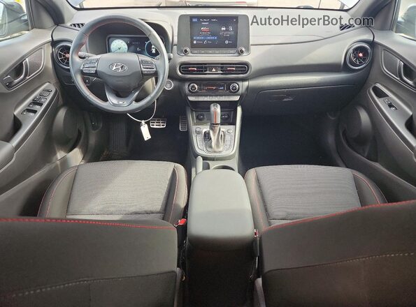 KM8K33A38NU770467 2022 HYUNDAI KONA Серый Вид панели приборов