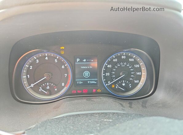 KM8K33A53JU080797 2018 HYUNDAI KONA Red Սարքավորումների վահանակի տեսք