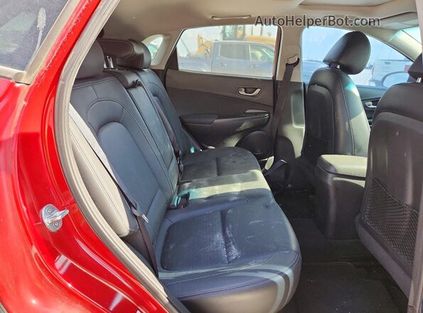 KM8K33A53JU080797 2018 HYUNDAI KONA Red Սալոնի հետևի տեսք
