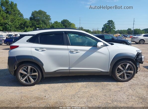 KM8K33A54MU654750 2021 HYUNDAI KONA White Вид задньої частини салону