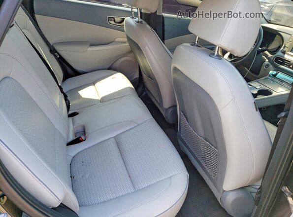 KM8K33AG9LU069615 2020 HYUNDAI KONA Черный Вид задних сидений