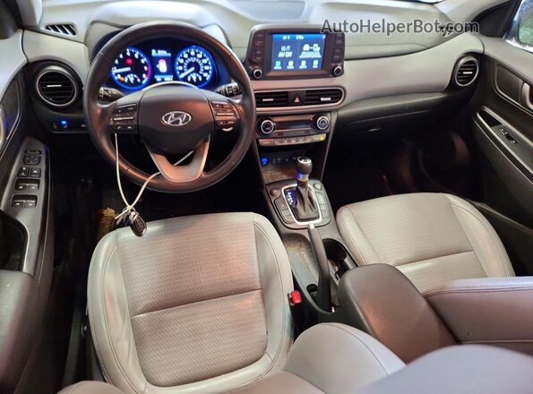 KM8K3CA57LU541874 2020 HYUNDAI KONA White Вид панелі приладів