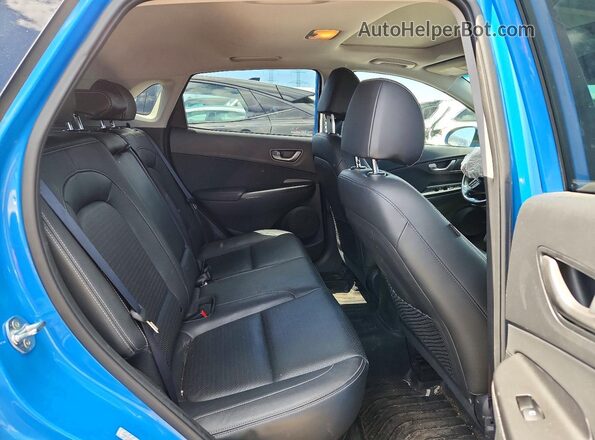KM8K3CA5XMU605536 2021 HYUNDAI KONA Синий Вид задних сидений
