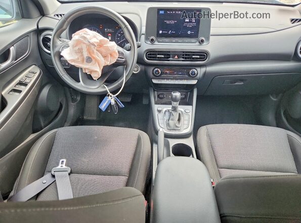 KM8K3CAB2NU817287 2022 HYUNDAI KONA Black წინა პანელის ხედი