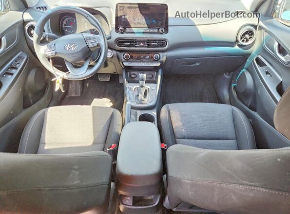 KM8K3CAB2PU021769 2023 HYUNDAI KONA Gray Widok deski rozdzielczej