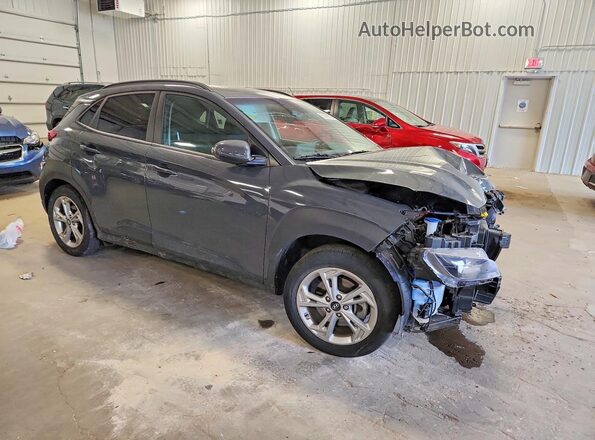 KM8K3CAB9PU053389 2023 HYUNDAI KONA Gray Front right