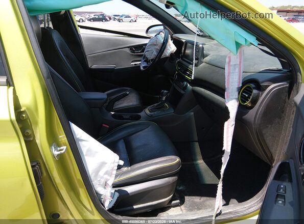 KM8K53A51LU504104 2020 HYUNDAI KONA Green Вид салону спереду