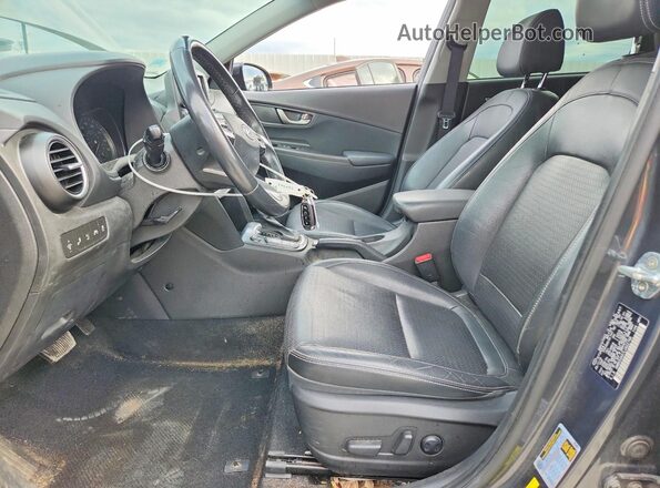 KM8K53A57LU422748 2020 HYUNDAI KONA Gray Вид салону спереду