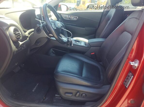 KM8K53AG8LU082270 2020 HYUNDAI KONA Red Widok wnętrza z przodu