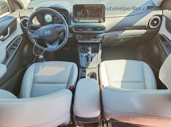 KM8K5CA33PU048644 2023 HYUNDAI KONA Black Vista del salpicadero