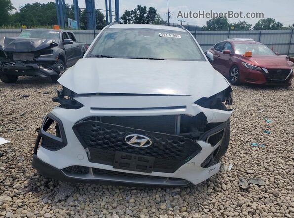 KM8K62AA0LU495559 2020 HYUNDAI KONA White Front view