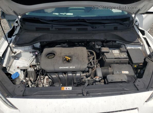 KM8K62AA0MU736005 2021 HYUNDAI KONA White Rear interior view