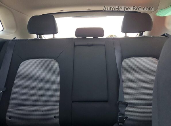 KM8K62AA2KU246484 2019 HYUNDAI KONA Blue Rear seats view