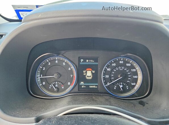 KM8K62AAXMU653990 2021 HYUNDAI KONA White ხელსაწყოთა პანელის ხედი