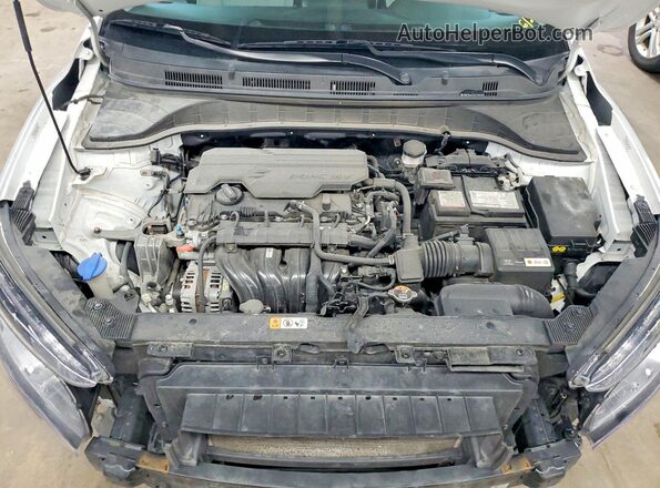 KM8K62AB2PU011373 2023 HYUNDAI KONA White უკანა სალონის ხედი