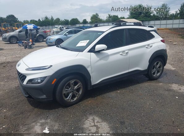 KM8K62AB2PU048455 2023 HYUNDAI KONA White Vista tres cuartos delantera izquierda