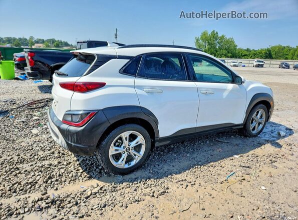 KM8K62AB3NU765900 2022 HYUNDAI KONA White Rear right