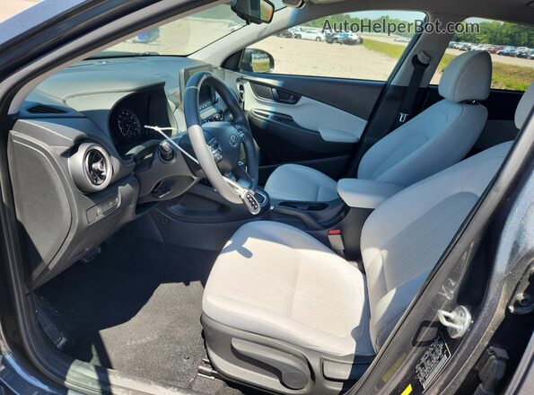KM8K62AB3NU866290 2022 HYUNDAI KONA Gray Front interior view