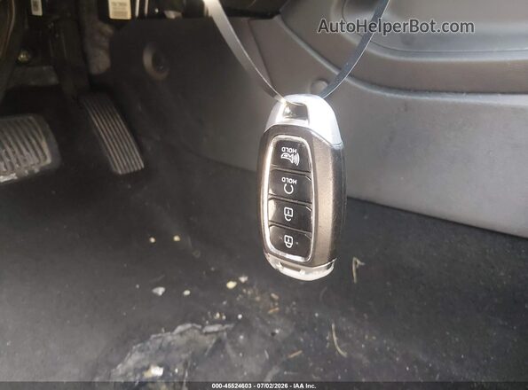 KM8K62AB7PU981560 2023 HYUNDAI KONA Gray Vista del salpicadero