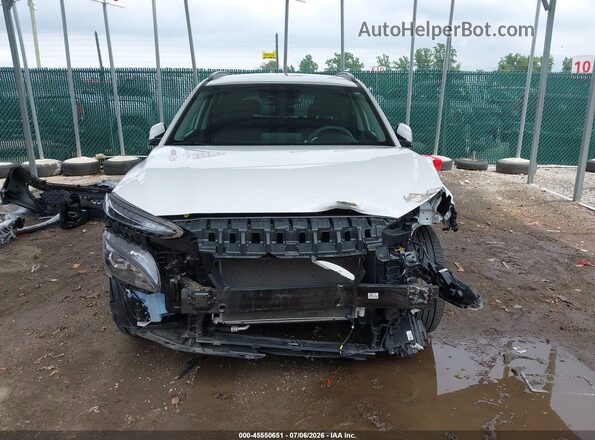 KM8K62AB8PU021924 2023 HYUNDAI KONA White Vista interior trasera