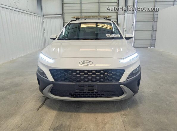 KM8K62ABXPU050986 2023 HYUNDAI KONA White Widok z przodu