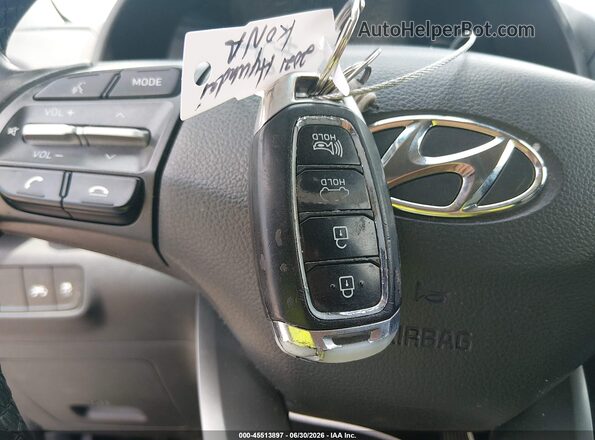 KM8K6CAA0MU736432 2021 HYUNDAI KONA Gray Առջևի վահանակի տեսք