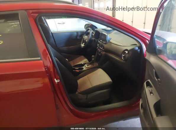 KM8K6CAA4MU706592 2021 HYUNDAI KONA Red Widok wnętrza z przodu