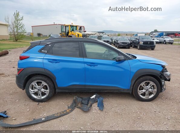 KM8K6CAB0NU880671 2022 HYUNDAI KONA Синий Вид задней части салона
